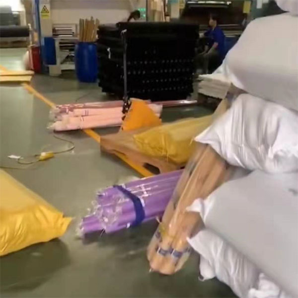 長興戈力彩色有紡布打包出貨