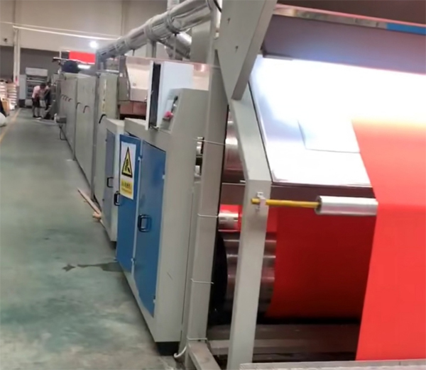 �L�d�����r��������ɫ�r��Ͷ�����a�У��gӭ���������β�ُ